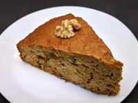 Bizcocho de zanahorias y nueces.