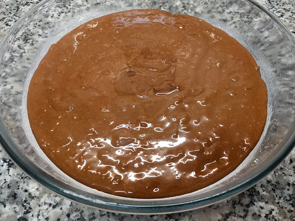 Masa de brownie cruda.