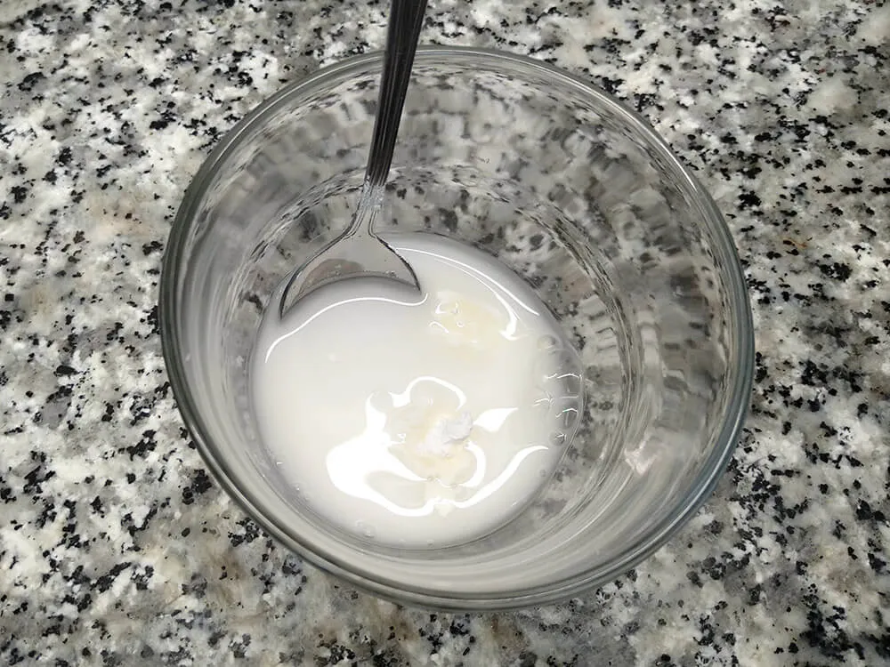 Maicena disuelta en agua.