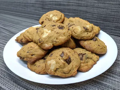 Cookies de chocolate blanco y negro