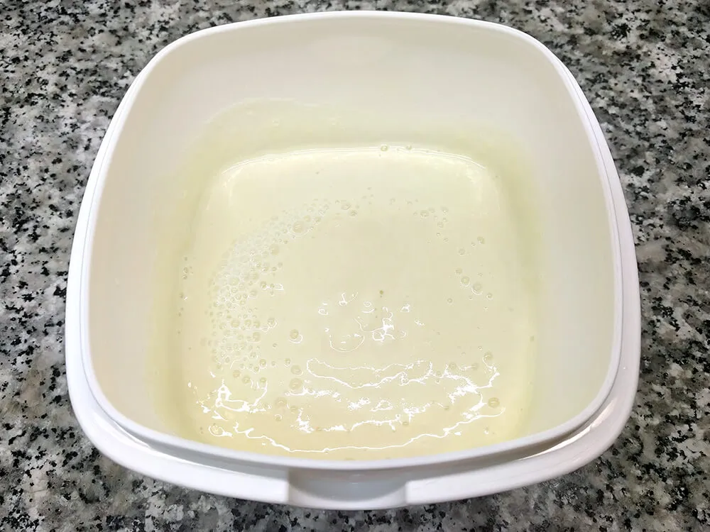 Piña en almíbar con leche condensada triturada