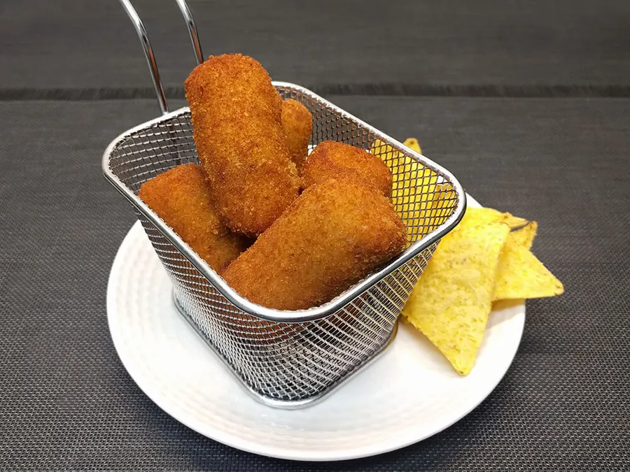 Croquetas de jamón ibérico