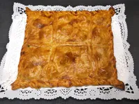 Empanada de mejillones en escabeche picante