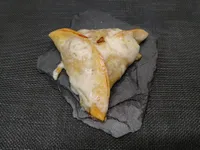 Empanadilla de ternera y manzana.