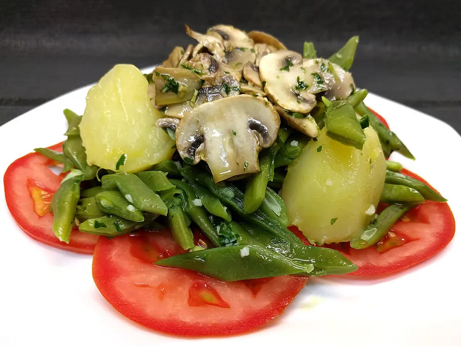 Ensalada de judías verdes con champiñones