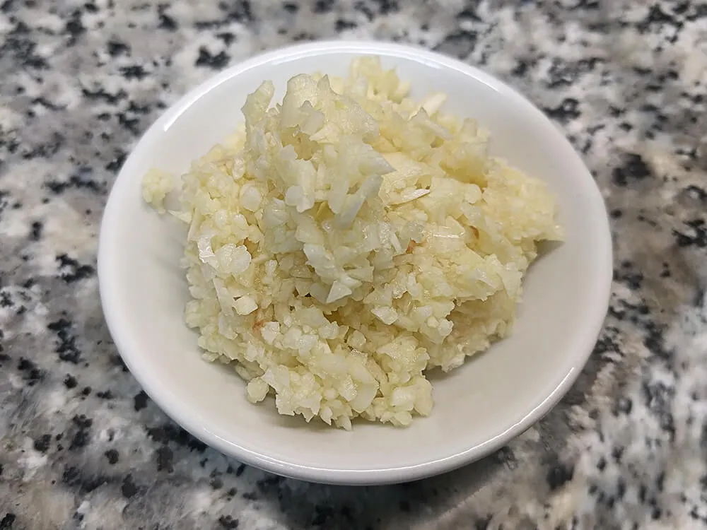 Ajo fresco picado