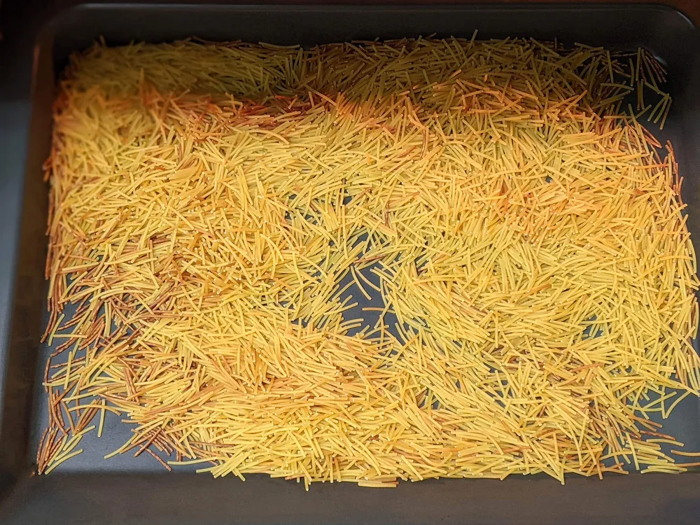 Fideos en bandeja de horno.