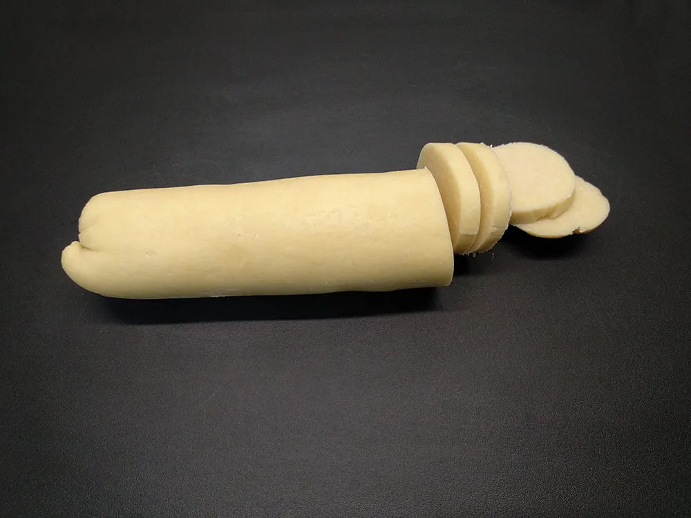 Galletas de parmesano sin hornear.