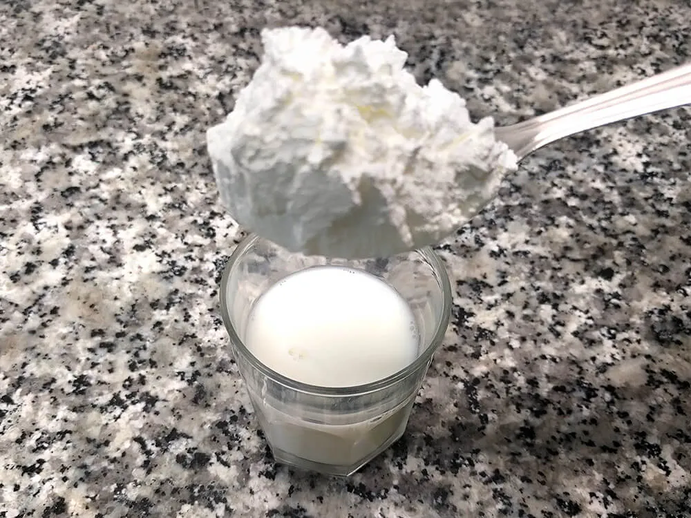 Vasito de leche y harina fina de maíz