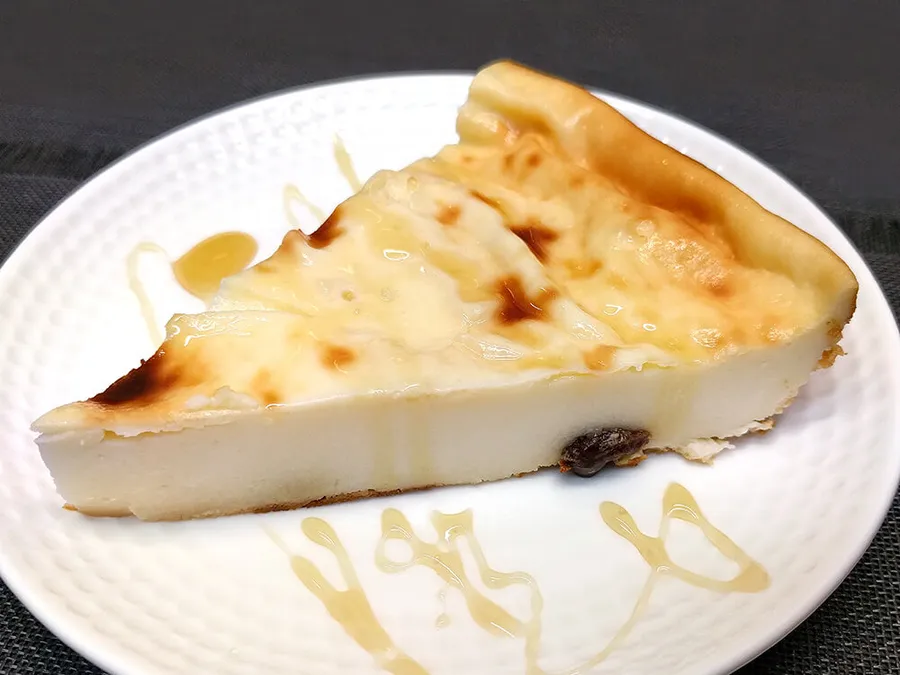 Presentación del pastel de queso Lolita