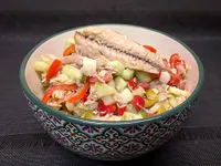 Picadillo de pepino y caballa.