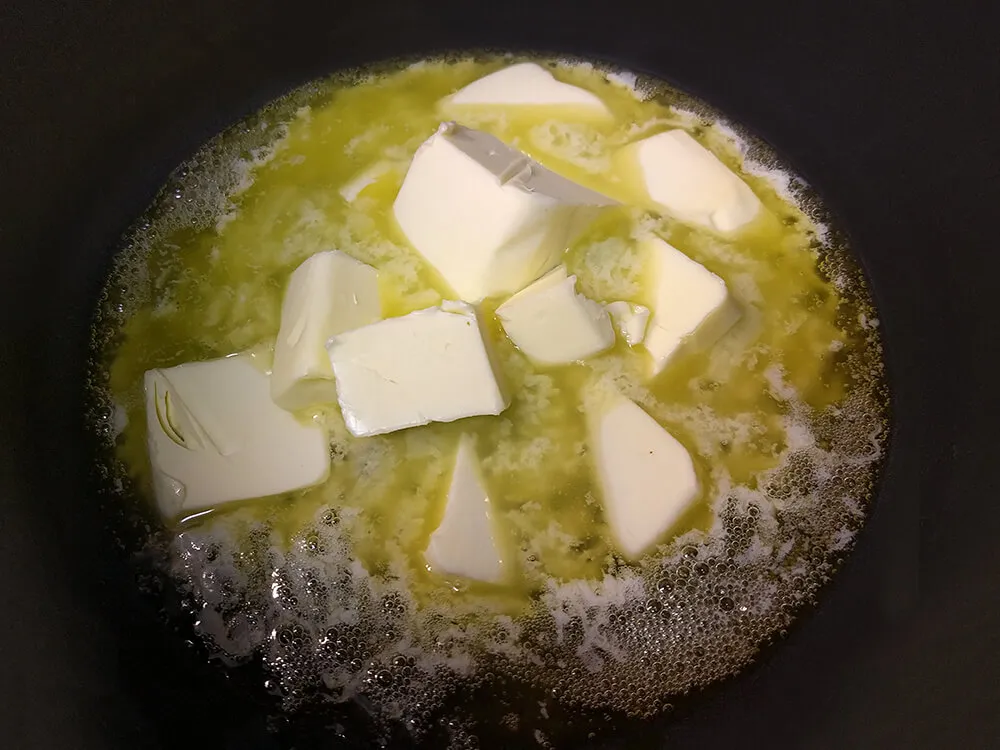 Mantequilla fundiéndose