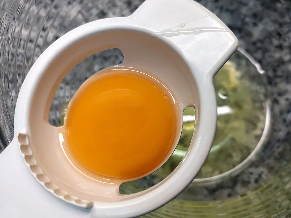 Yemas y claras de huevo