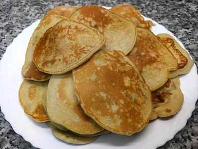 Tortitas de plátano y nueces