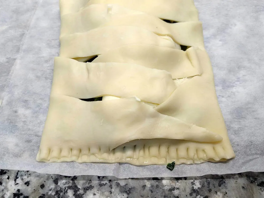 Trenza de hojaldre cerrada.